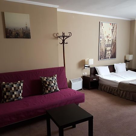 Art Hotel Varna Exterior photo
