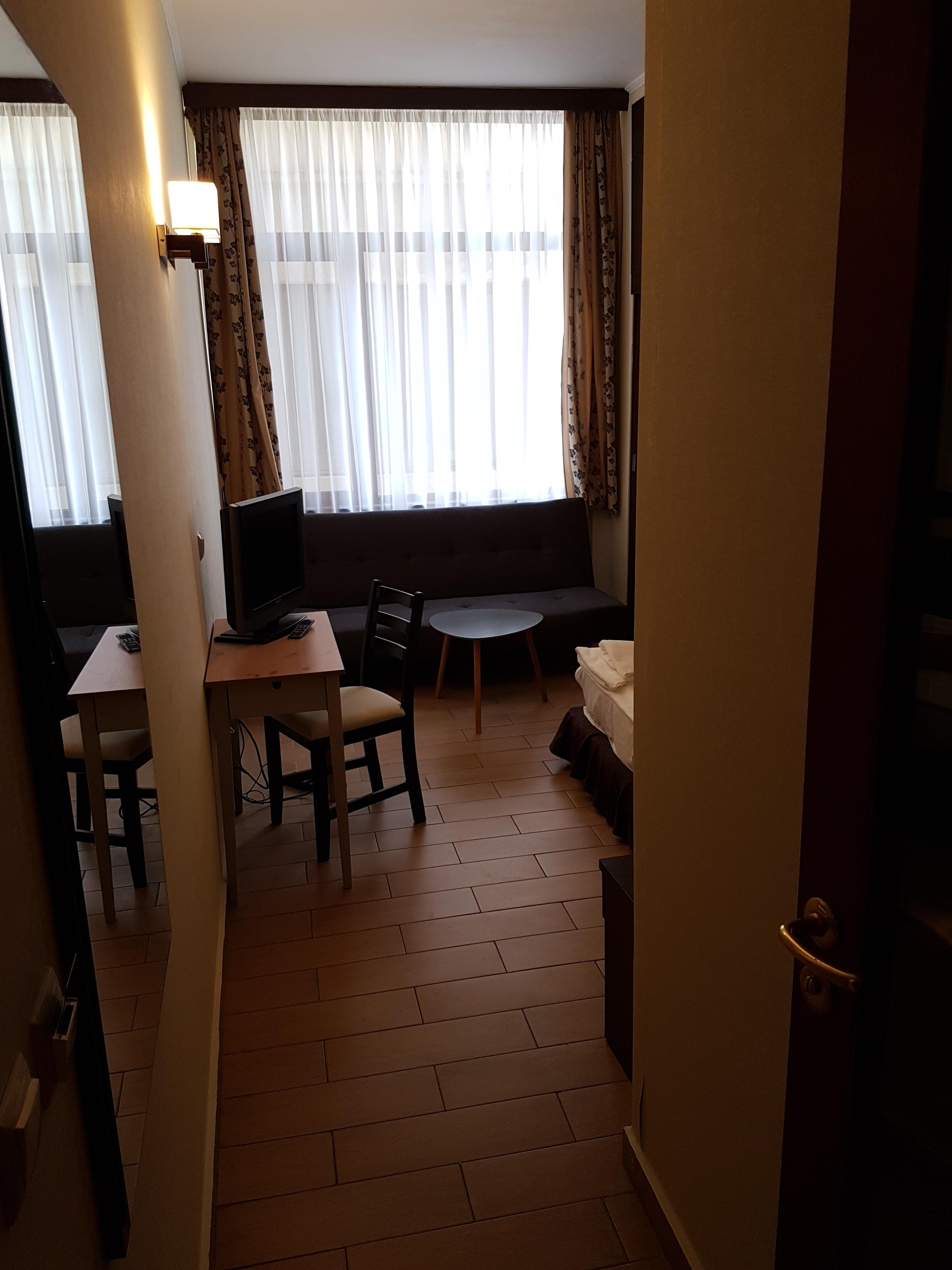 Art Hotel Varna Exterior photo