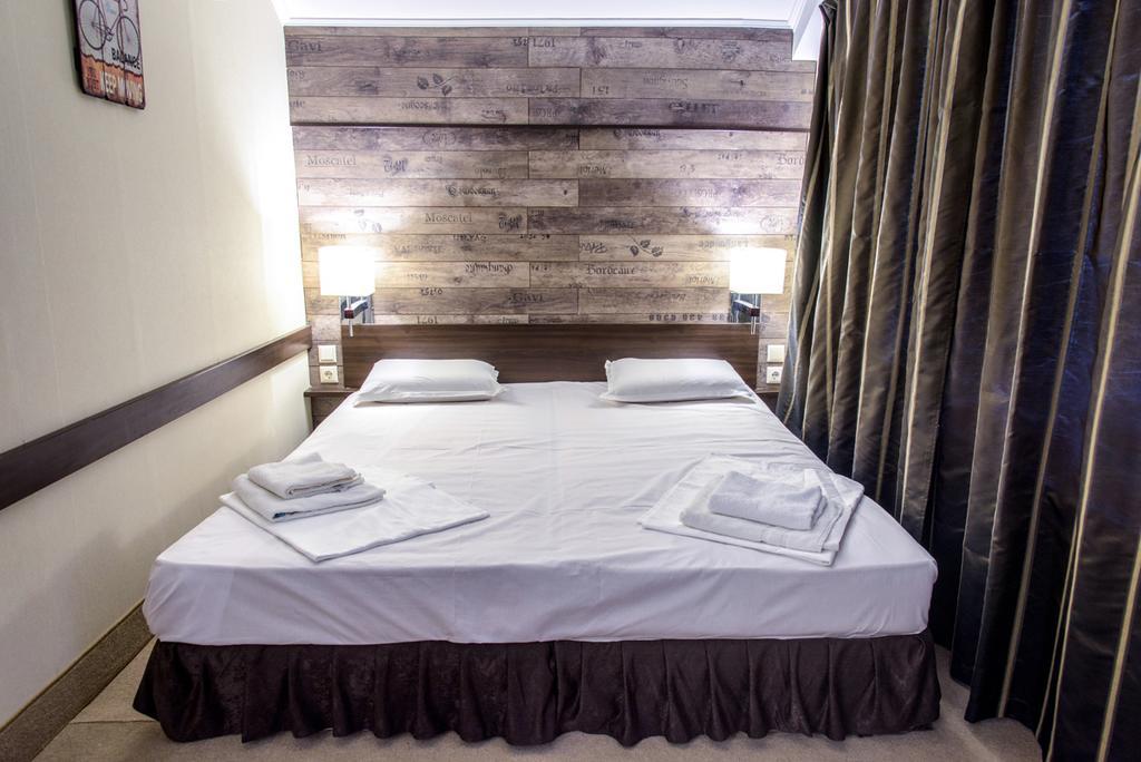 Art Hotel Varna Exterior photo