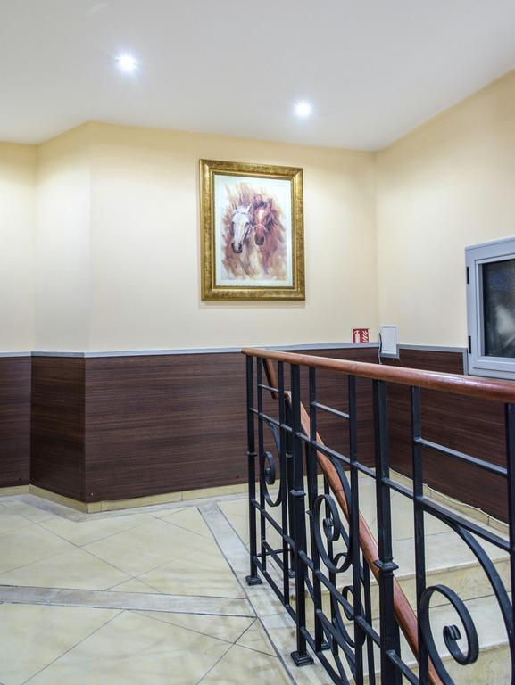Art Hotel Varna Exterior photo